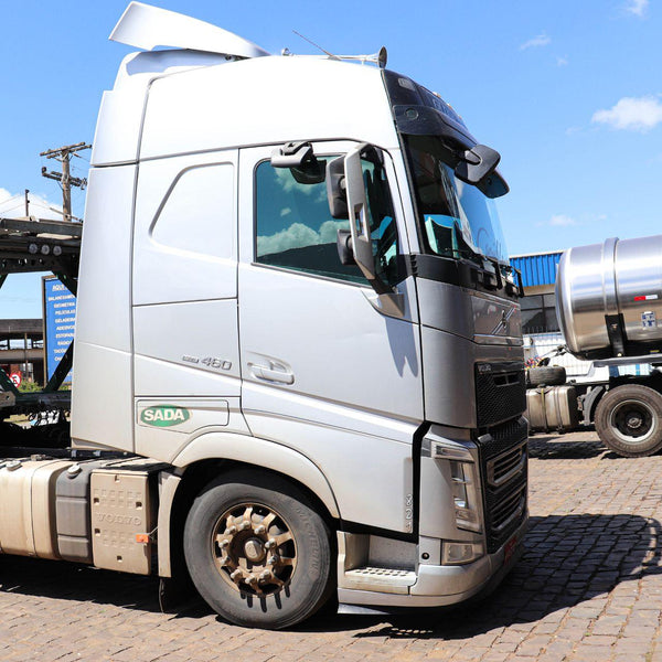 Spoiler Com Borracha Volvo FH a partir de 2015