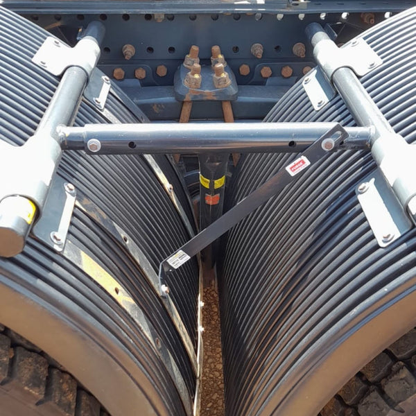 Suporte de Reforço Paralama Volvo FH até 2014