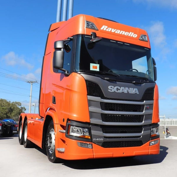 Carenagem Side Skirt Lateral Scania NTG Entre eixo 3350 mm Escamento Lado Esquerdo - Fibroplast