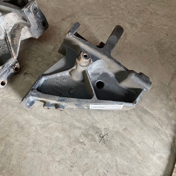 Suporte Alma Para-choque Scania G 2009