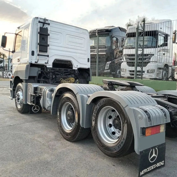 Paralama Central Mercedes-Benz Axor