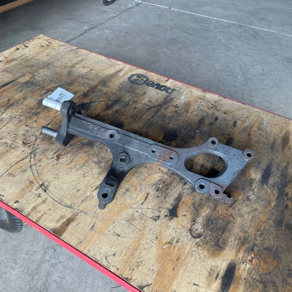 Suporte Estribo Scania NTG