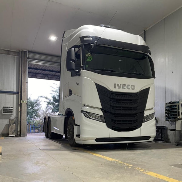 Spoiler Iveco S-Way (Plástico)