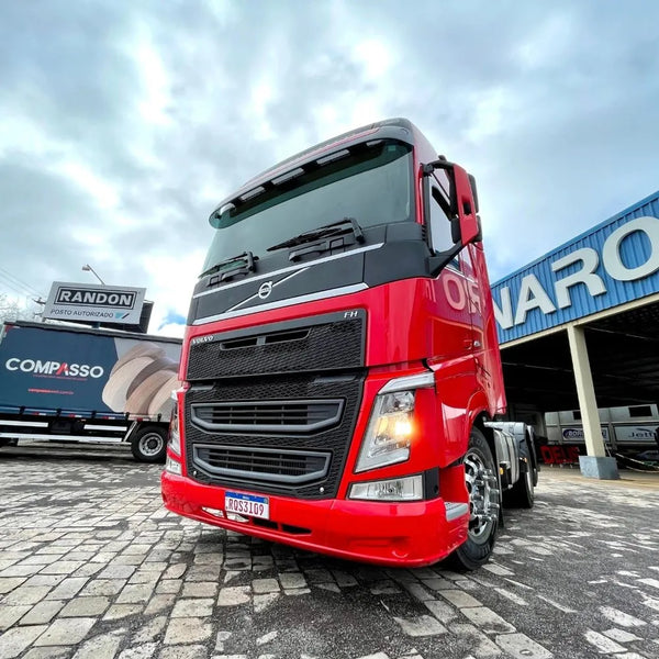 Capa Para-choque Volvo FH FM 2015 a 2022
