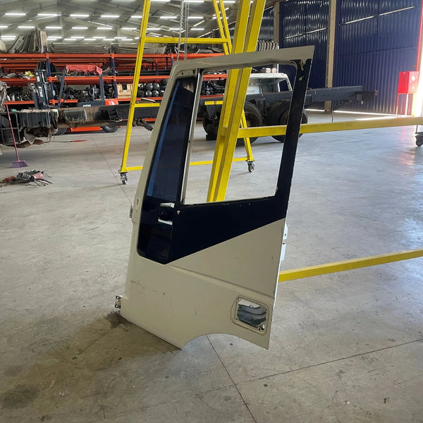 Porta Dianteira Esquerda Iveco Stralis 2009