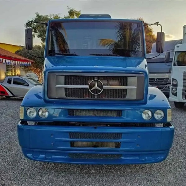 Grade Frontal Com Pintura e Com Cromados Mercedes-Benz 1620 a 1938 - Branca
