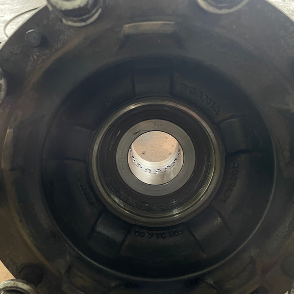 Cubo Roda Dianteiro com Rolamento Para Freio ABS Scania S5
