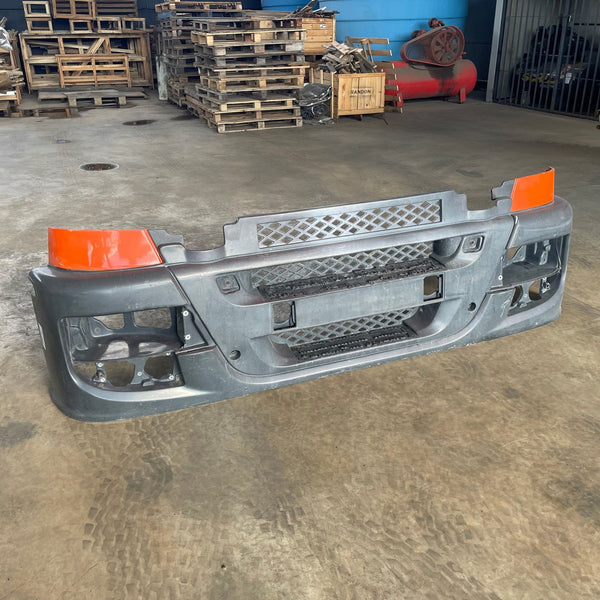 Para-choque Plástico Iveco Stralis – Código 504284316
