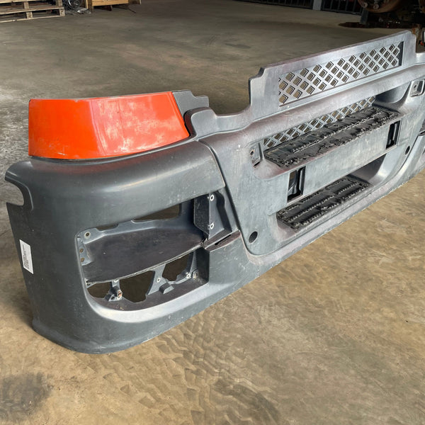 Para-choque Plástico Iveco Stralis – Código 504284316
