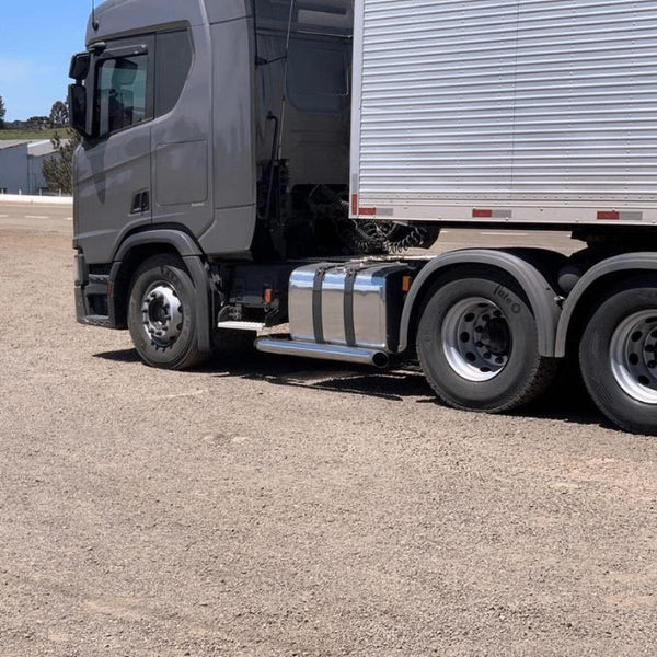 Escapamento Cromado Scania NTG 2019 Lado Esquerdo