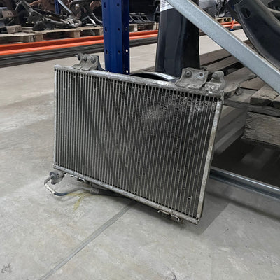 Ventilador AR com Condensador Volvo VM 270