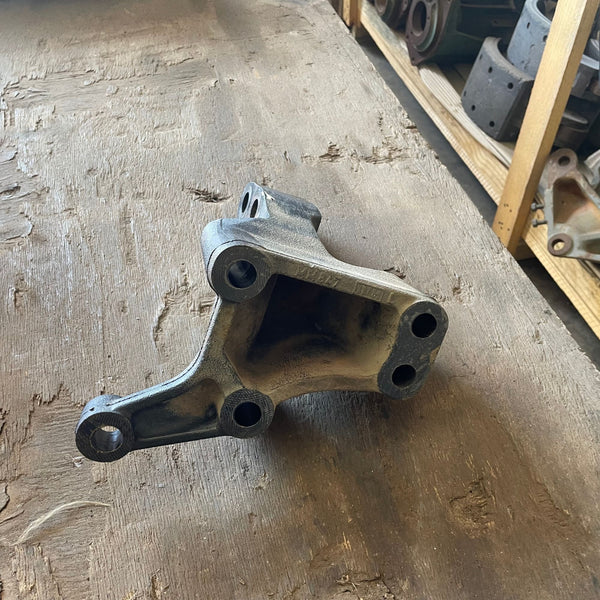 Suporte Traseiro Motor MAN TGX