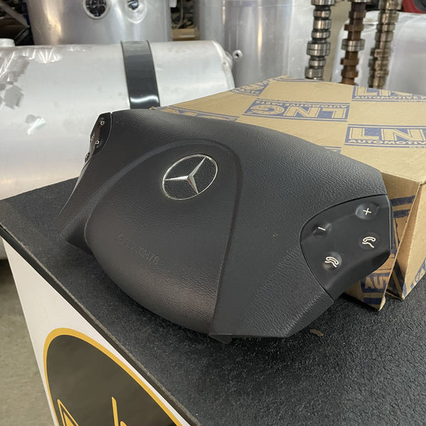 Botão Buzina com Comandos - Mercedes-Benz Axor/Atego - Cód. 9434840031