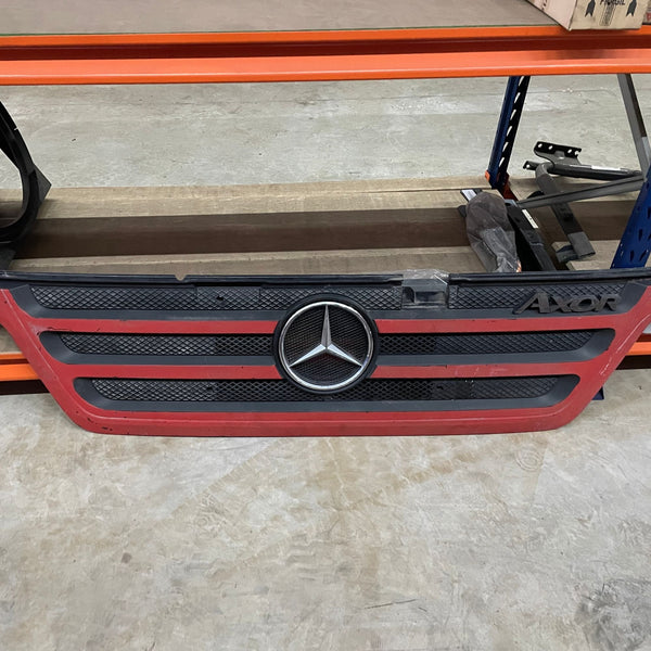 Grade Frontal Mercedes-Benz Axor até 2011