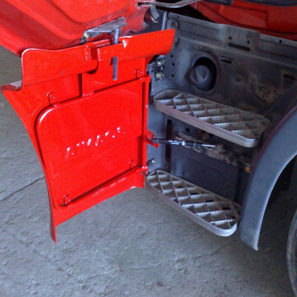 Tampa Estribo Scania S4 Cabine G P R até 2007