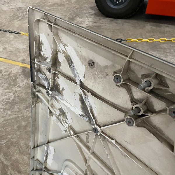 Grade Frontal Para Volvo VM 2014 – Código 82523696