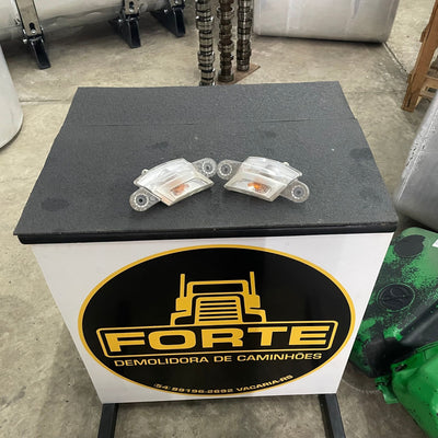 Jogo Lanterna Para-Lama Dianteiro - DAF XF - Código 1846491/1846492