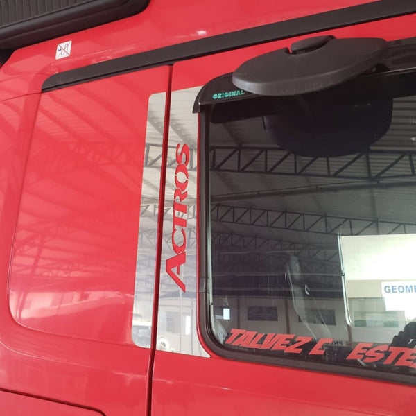 Conjunto Coluna Escrita na Porta do Mercedes Benz New Actros (Inox)