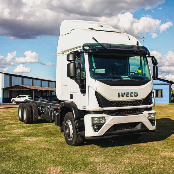 Defletor De Ar Iveco Tector Cabine Alta Completo - Fibroplast