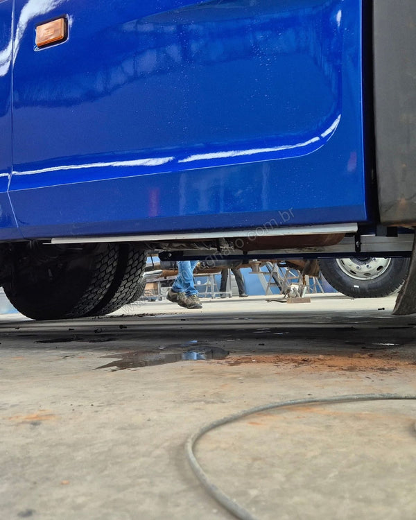 Carenagem Side Skirt Lateral Scania NTG Entre eixo 3150 mm/3350 mm/3550 mm/3600 mm Escapamento Lado Esquerdo - Boff