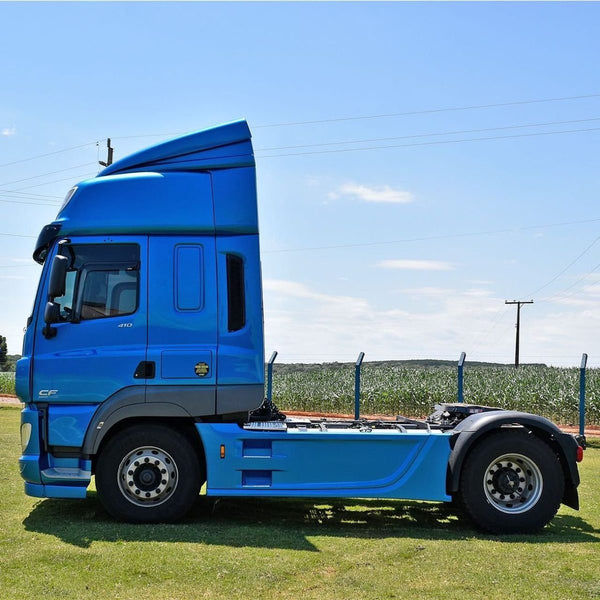 Carenagem Side Skirt Lateral New DAF XF 6x4 - Entre eixo 3475 mm e 3600 mm - Fibroplast