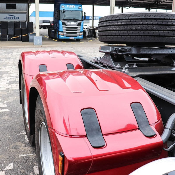 Centro Paralama DAF XF CF
