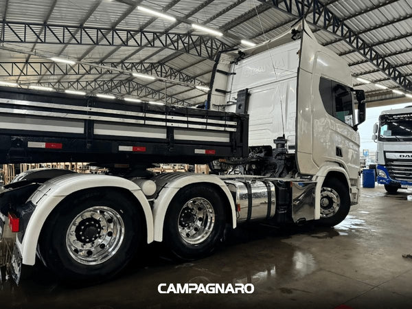Roda de caminhão em Alumínio XBRI 22,5X8,25 10X335 mm forjada e polida