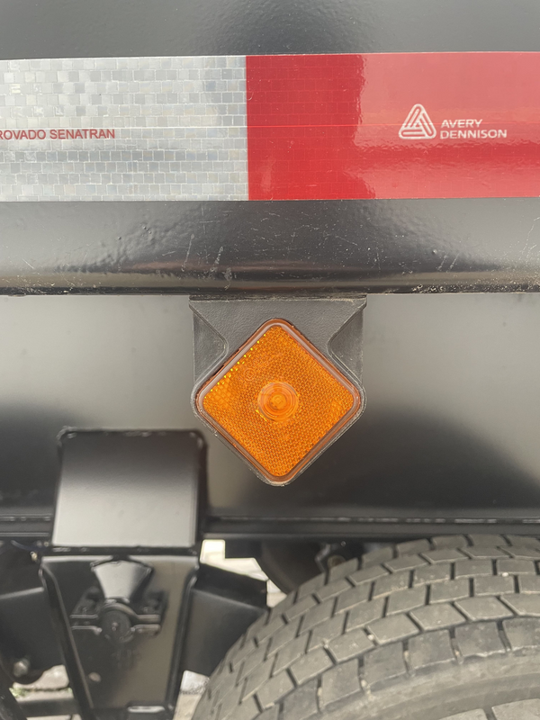 Lanterna Lateral Carreta Guerra de Led - Bivolt Com Suporte