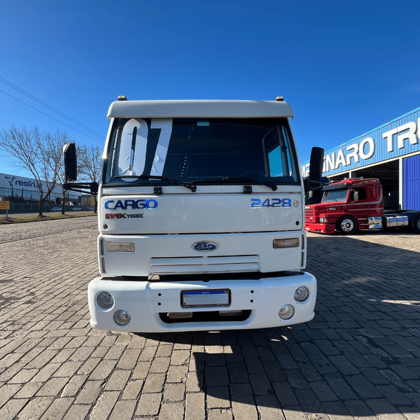 Para-choque Dianteiro Ford Cargo – 2000 até 2011 - VEDL