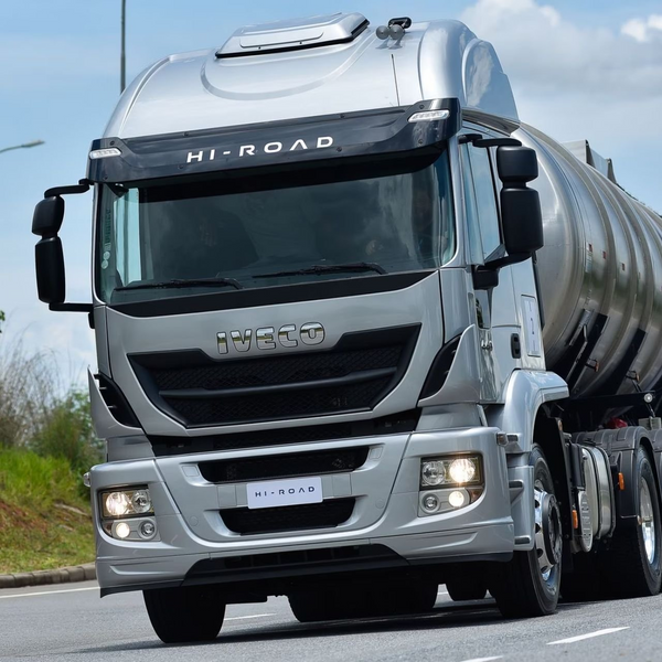 Lâmina Tapa Sol Iveco Hi-Road