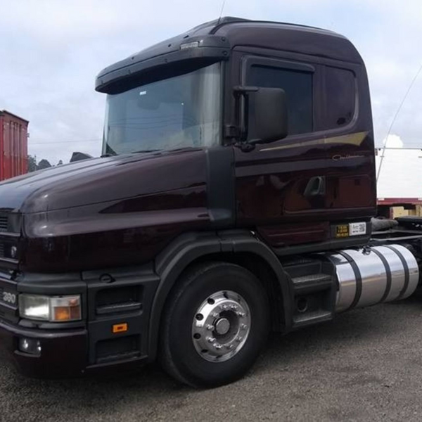 Estribo Caixa Bateria Scania T 124 - Lado Esquerdo