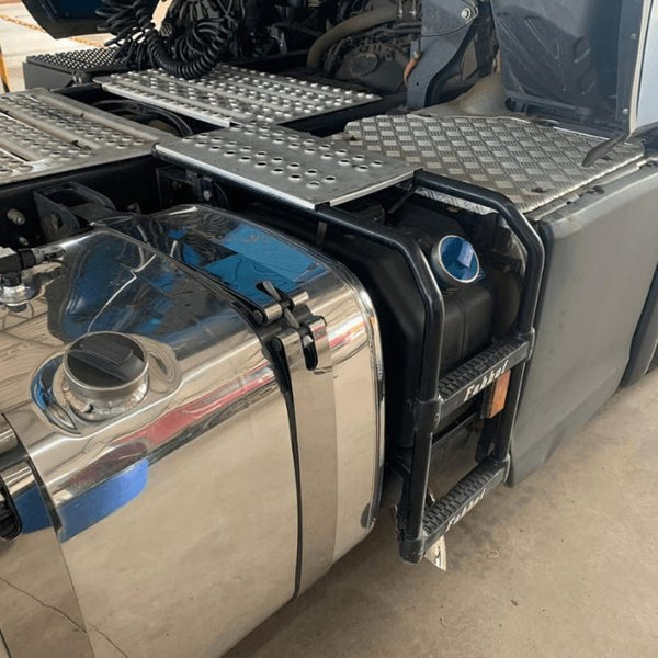 Tampa Tanque Combustível Scania P G R NTG 2019 até 2020 - Com Chave