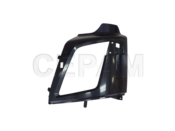 Moldura do Farol FMX (2015 a 2021) Volvo Lado Esquerdo - foto do fabricante Cepam