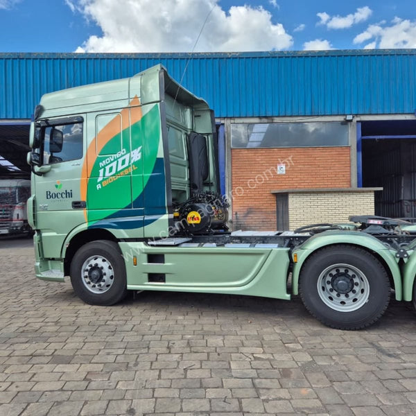 Carenagem Side Skirt Lateral New DAF XF 6x4 - Entre eixo 3475 mm e 3600 mm - Fibroplast