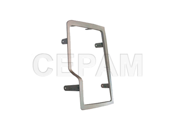 Aro Farol Volvo FH 12 (2005 a 2010) Lado Direito - foto do fabricante Cepam