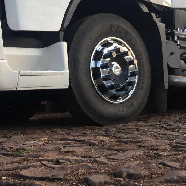 Tampa Do Cubo Dianteiro Volvo FH