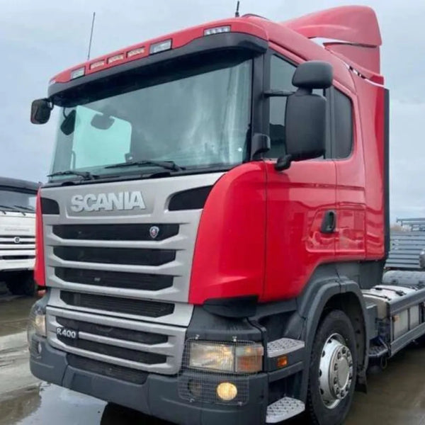 Lâmina Tapa Sol Scania P G R Highline Streamline 2014 até 2018 - 5 Marias (Com Furação para Farois Auxiliares)