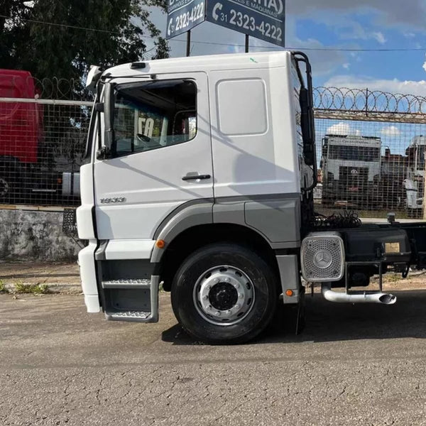 Paralama Cabine Traseiro Mercedes Axor 2540