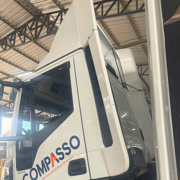 Defletor De Ar Iveco Tector Cabine Simples Completo - Rodoplast
