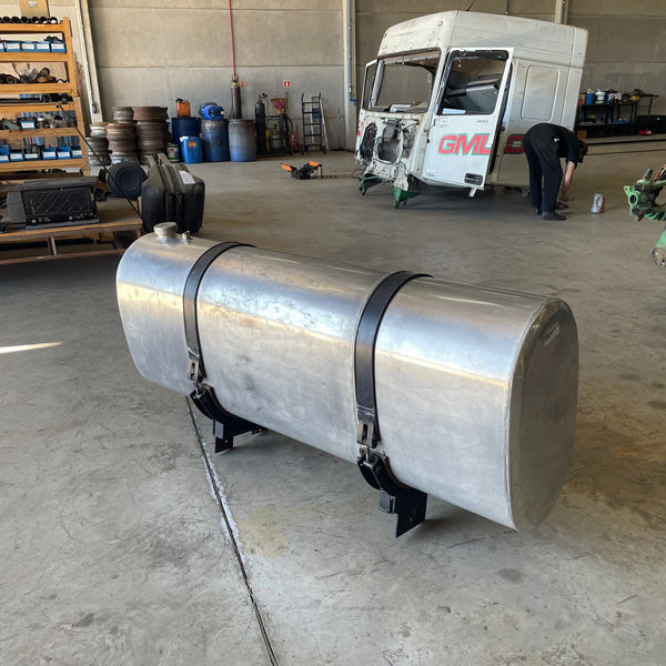 Tanque Oval Alumínio 600 Litros Plataforma