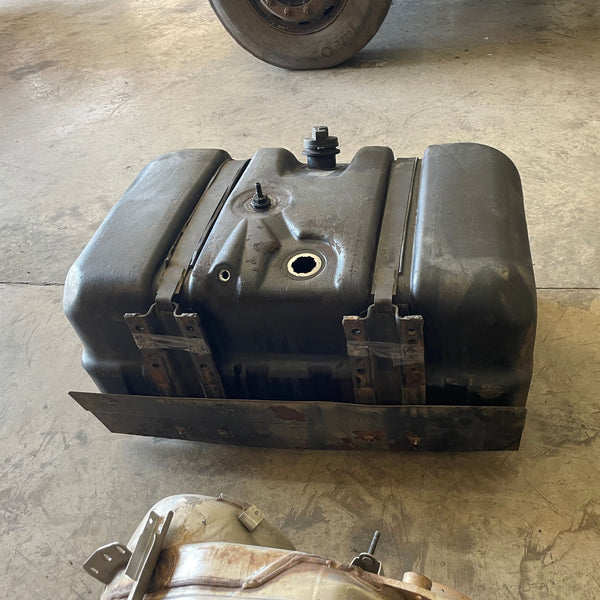 Tanque Combustível Plástico 275 Litros C/ Suporte E Cintas - Ford Cargo | Cód. BG9T9002AA