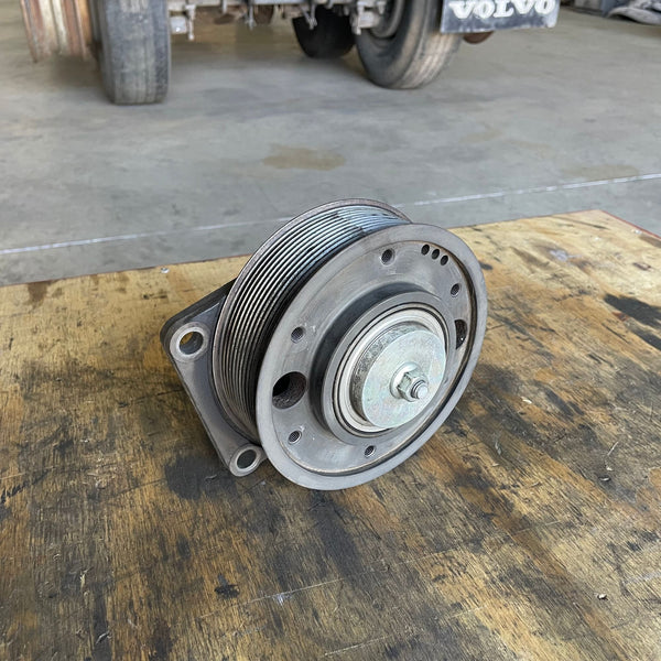 Polia Hélice Motor Iveco Stralis 2009