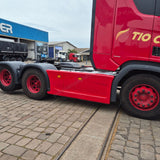Carenagem Side Skirt Lateral Scania NTG Entre eixo 3150 mm/3350 mm/3550 mm/3600 mm Escapamento Lado Esquerdo - Boff