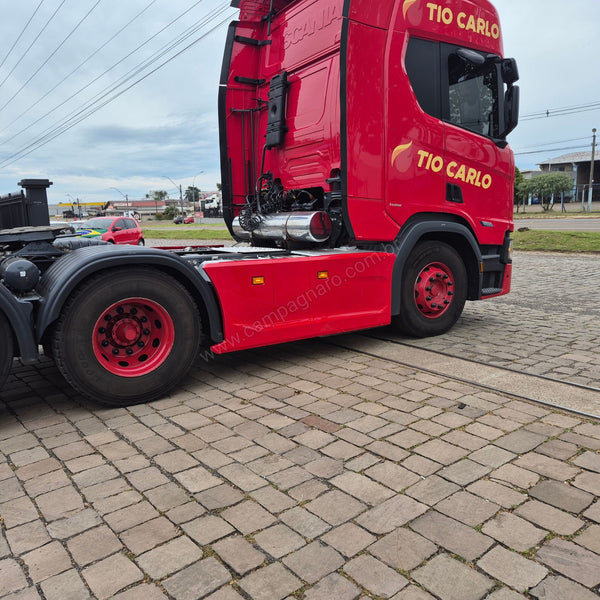 Carenagem Side Skirt Lateral Scania NTG Entre eixo 3150 mm/3350 mm/3550 mm/3600 mm Escapamento Lado Esquerdo - Boff