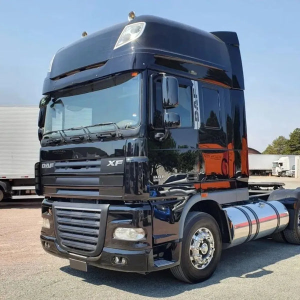 Estribo Inferior DAF XF 105 - Plástico