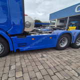 Carenagem Side Skirt Lateral Scania NTG Entre eixo 3150 mm/3350 mm/3550 mm/3600 mm Escapamento Lado Esquerdo - Boff