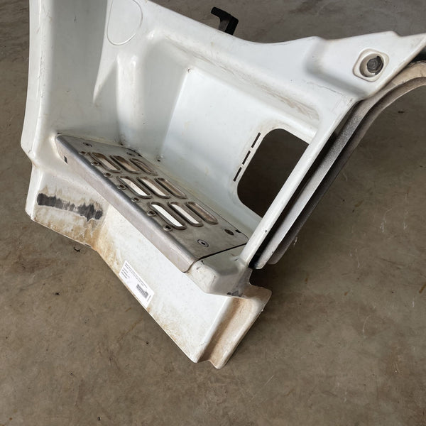 Estribo Lado Direito Volvo FM 2001