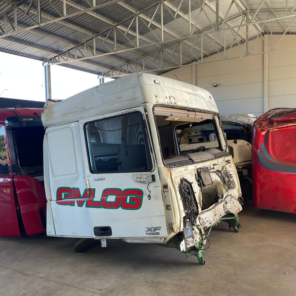 Cabine DAF XF - Semi completa - Teto Alto - ano (2021)