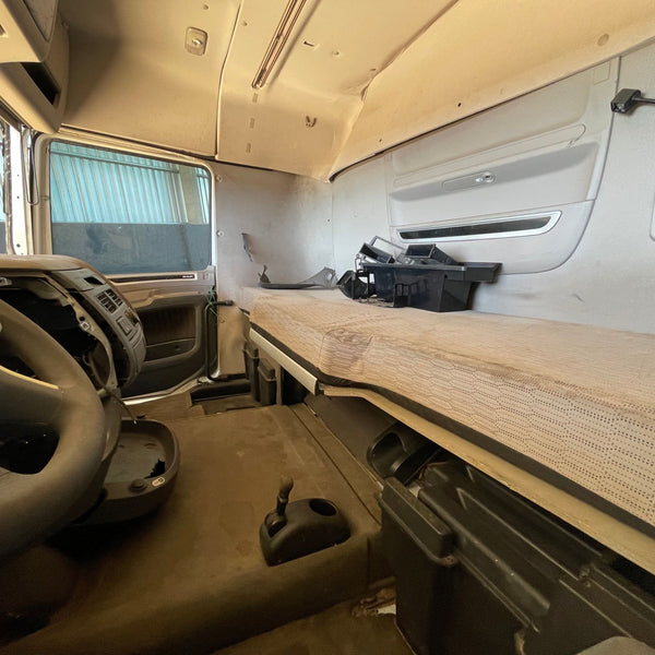 Cabine DAF XF - Semi completa - Teto Alto - ano (2021)