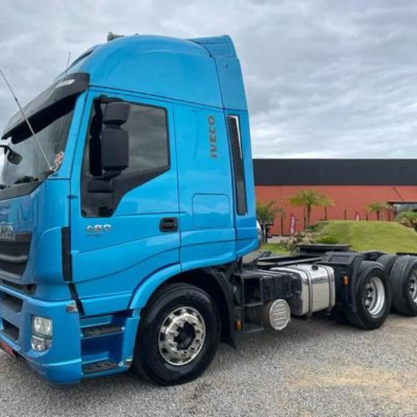 Estribo Iveco Stralis 2 Degraus - Plástico